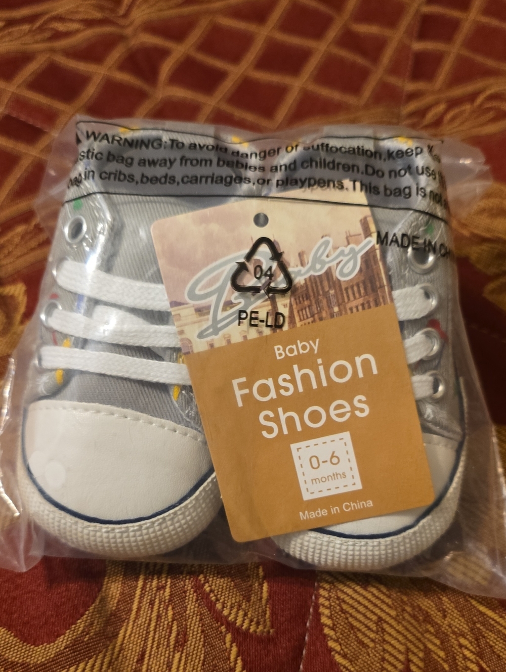 Baby Fashion Shoes - Gray and White Infant Sneakers [0-6 Mos]